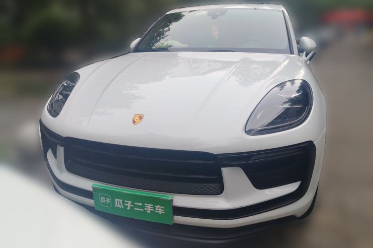 Used Porsche Macan 2022 Macan 2.0T Front