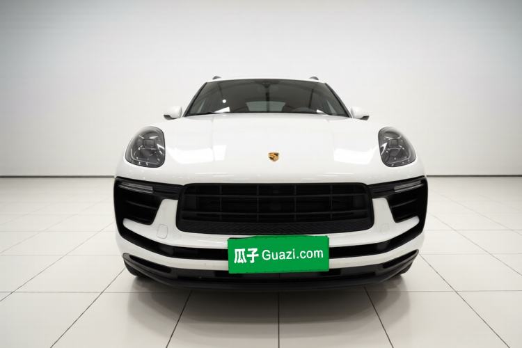 Used Porsche Macan 2022 Macan 2.0T Front