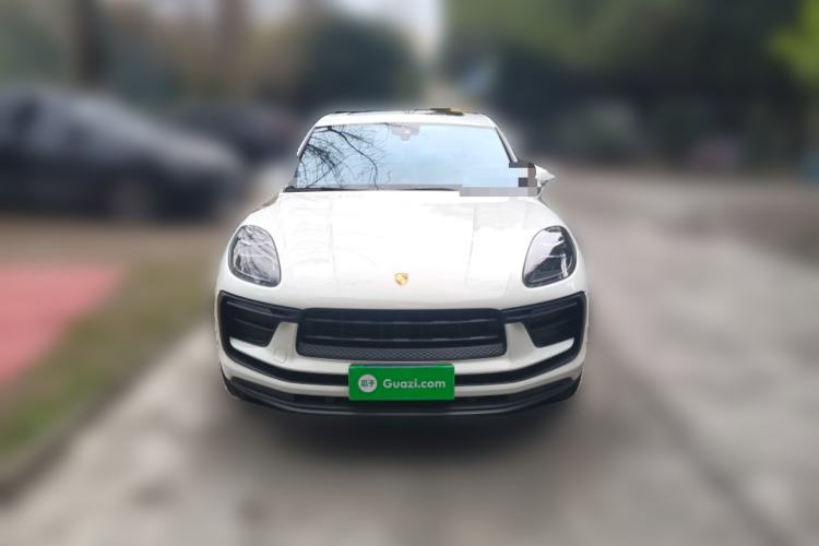 Used Porsche Macan 2022 Macan 2.0T Front