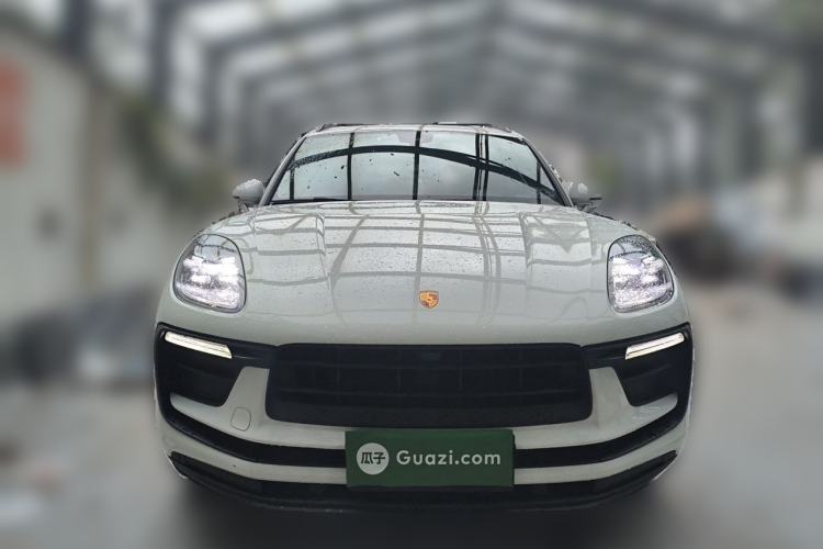 Used Porsche Macan 2022 Macan 2.0T Front
