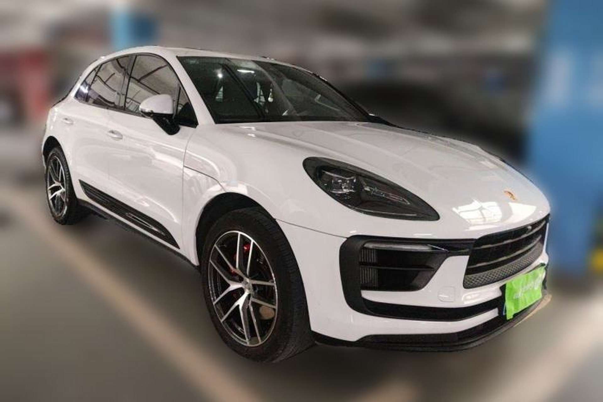 Used Porsche Macan 2022 Macan S 2.9T Front Right 45 Deg
