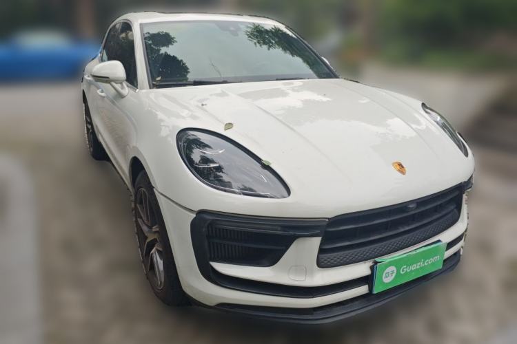 Used Porsche Macan 2022 Macan S 2.9T Front Right 45 Deg