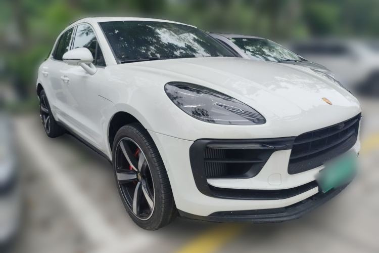 Used Porsche Macan 2022 Macan S 2.9T Front Right 45 Deg