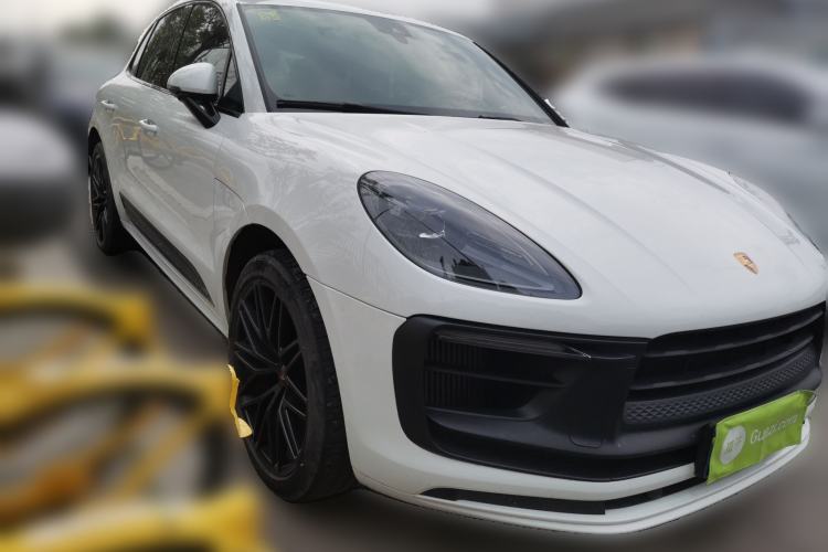 Used Porsche Macan 2022 Macan GTS 2.9T Front Right 45 Deg
