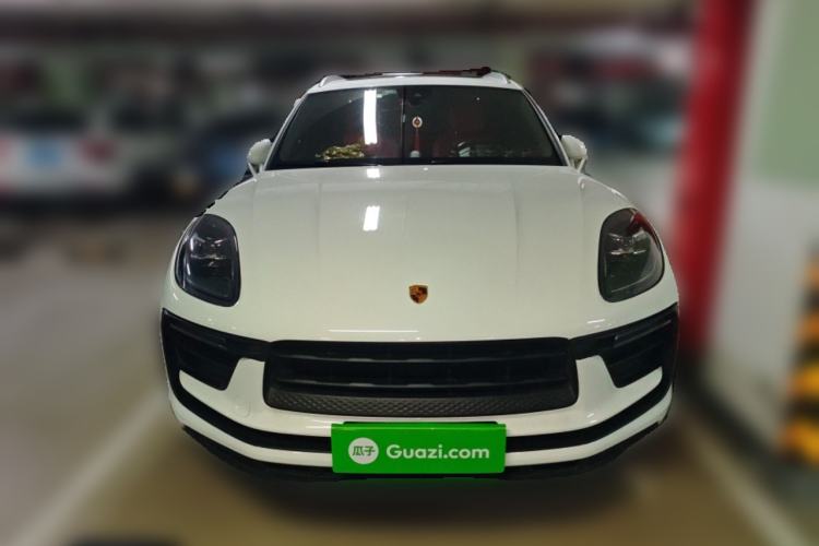 Used Porsche Macan 2022 Macan 2.0T Front