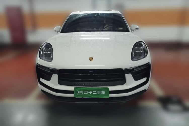 Used Porsche Macan 2022 Macan 2.0T Front
