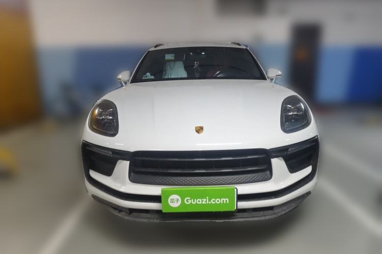 Used Porsche Macan 2022 Macan 2.0T Front