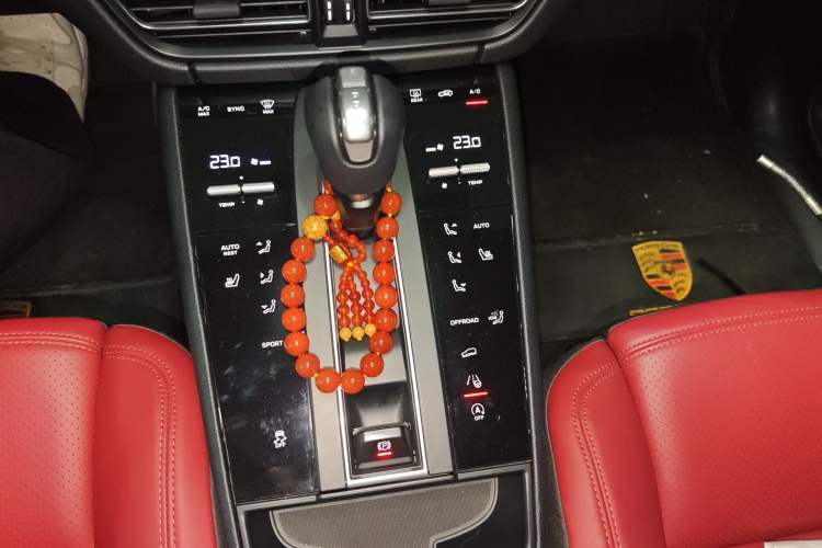 Used Porsche Macan 2022 Macan 2.0T Gear Lever