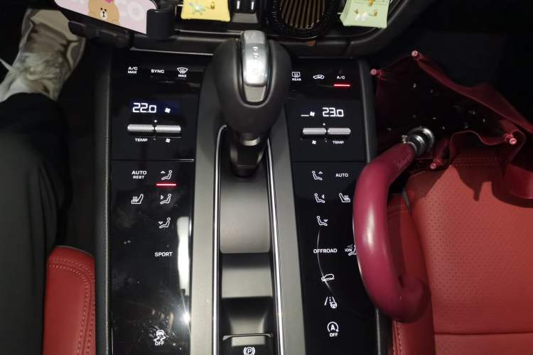 Used Porsche Macan 2022 Macan 2.0T Gear Lever