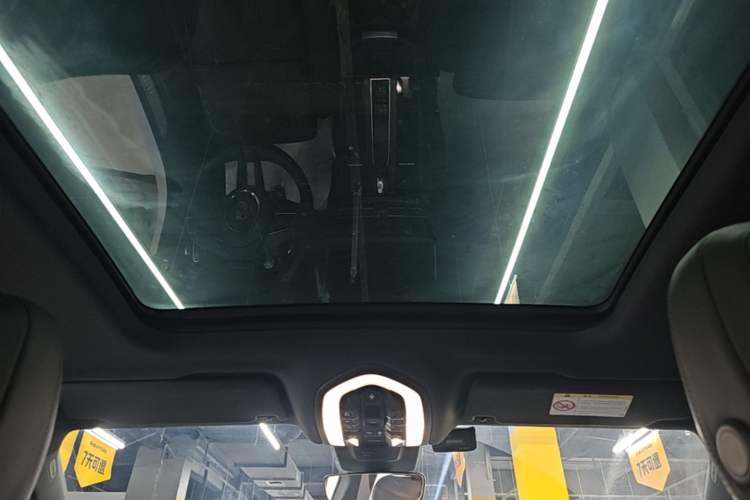 Used Porsche Macan 2022 Macan S 2.9T Headliner
