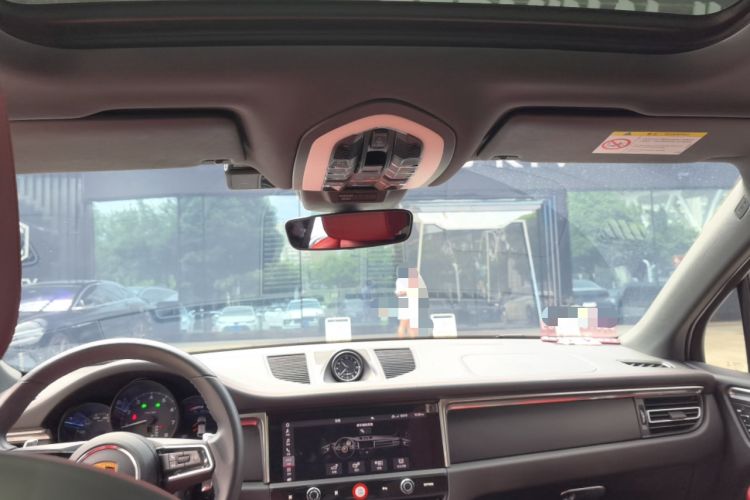 Used Porsche Macan 2022 Macan 2.0T Headliner