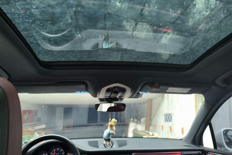 Used Porsche Macan 2022 Macan 2.0T Headliner