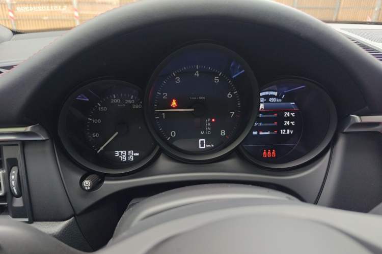 Used Porsche Macan 2022 Macan 2.0T Instrument Cluster