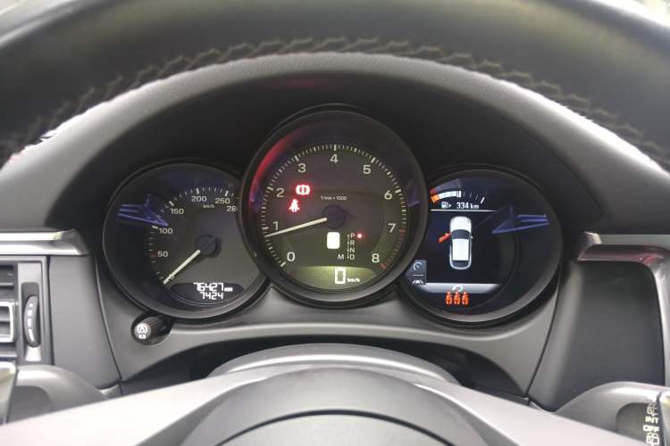 Used Porsche Macan 2022 Macan 2.0T Instrument Cluster