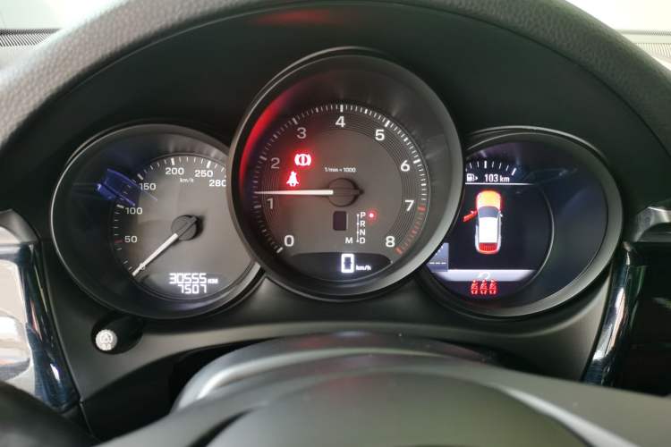 Used Porsche Macan 2022 Macan 2.0T Instrument Cluster
