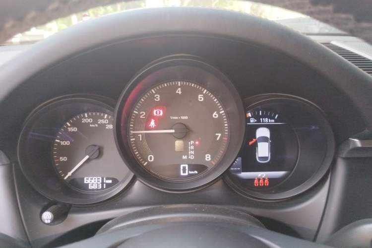 Used Porsche Macan 2022 Macan 2.0T Instrument Cluster