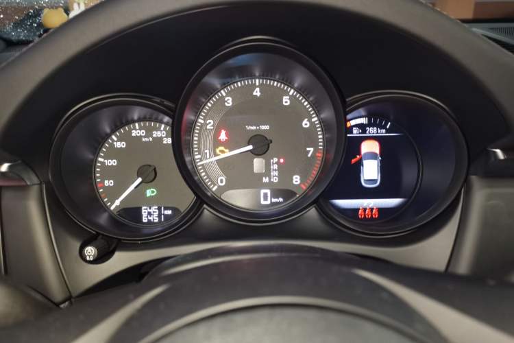 Used Porsche Macan 2022 Macan 2.0T Instrument Cluster
