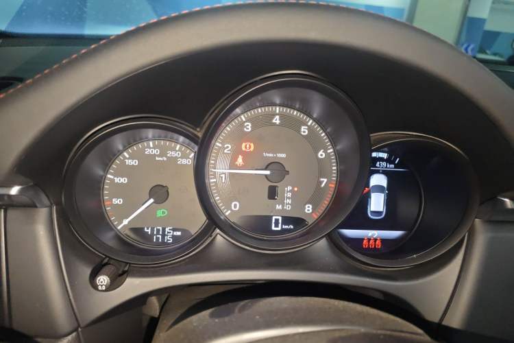 Used Porsche Macan 2022 Macan 2.0T Instrument Cluster