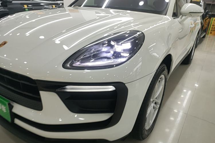Used Porsche Macan 2022 Macan 2.0T Left Front Headlight