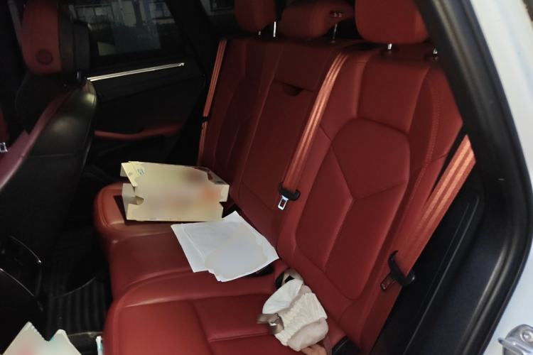 Used Porsche Macan 2022 Macan 2.0T Left Rear Seat