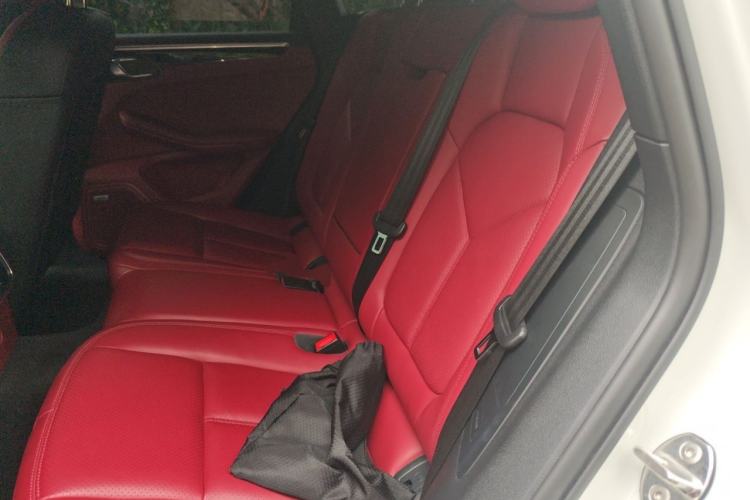 Used Porsche Macan 2022 Macan S 2.9T Left Rear Seat
