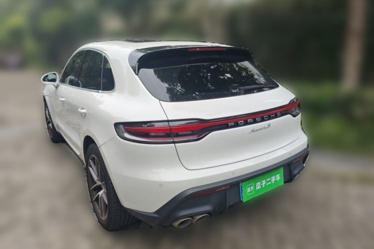 Used Porsche Macan 2022 Macan S 2.9T Rear Left 45 Deg
