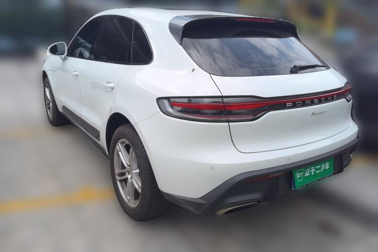 Used Porsche Macan 2022 Macan 2.0T Rear Left 45 Deg