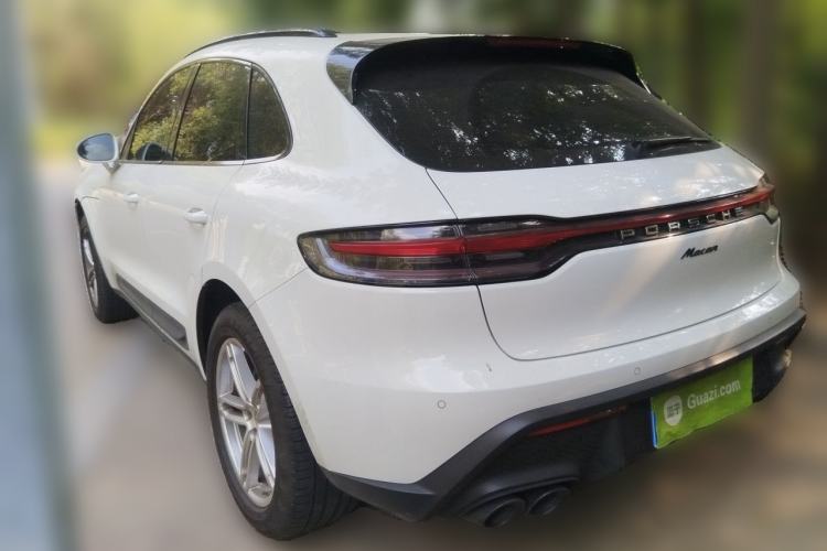 Used Porsche Macan 2022 Macan 2.0T Rear Left 45 Deg