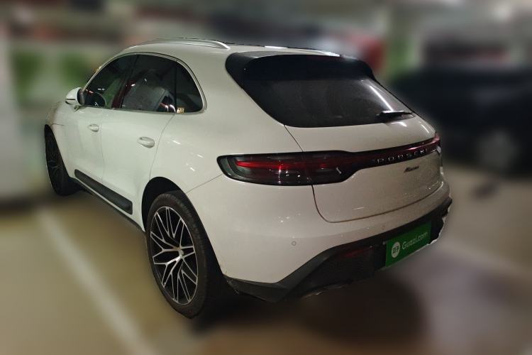 Used Porsche Macan 2022 Macan 2.0T Rear Left 45 Deg