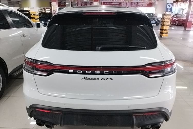 Used Porsche Macan 2022 Macan S 2.9T Rear