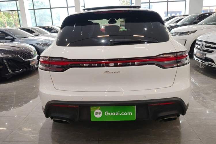 Used Porsche Macan 2022 Macan 2.0T Rear