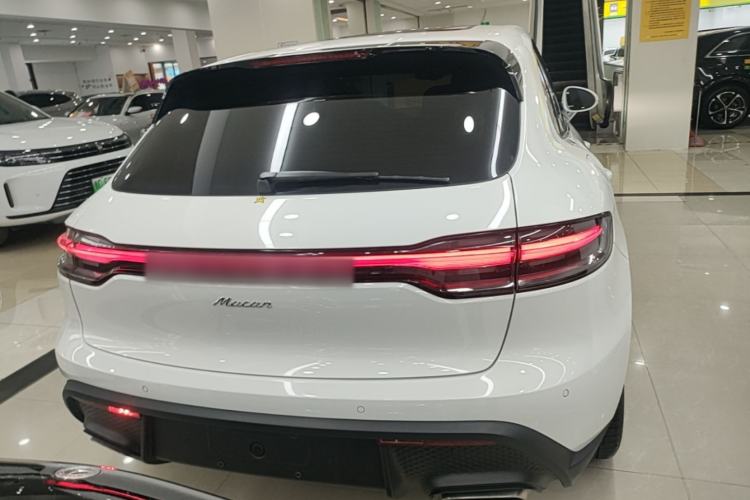 Used Porsche Macan 2022 Macan 2.0T Rear