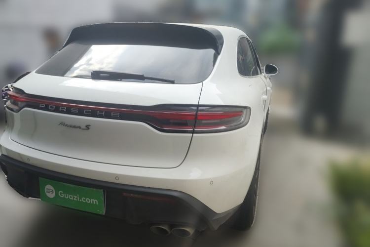 Used Porsche Macan 2022 Macan S 2.9T Rear Right 45 Deg