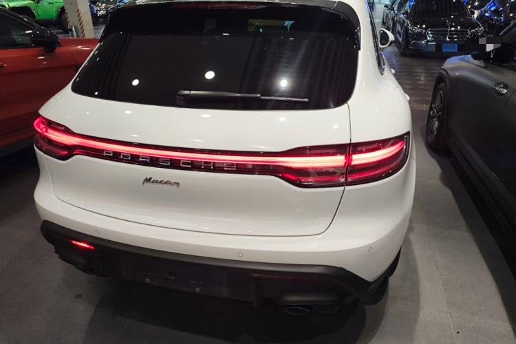 Used Porsche Macan 2022 Macan 2.0T Rear