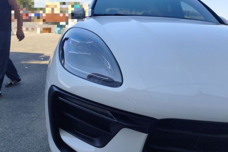 Used Porsche Macan 2022 Macan 2.0T Right Front Headlight