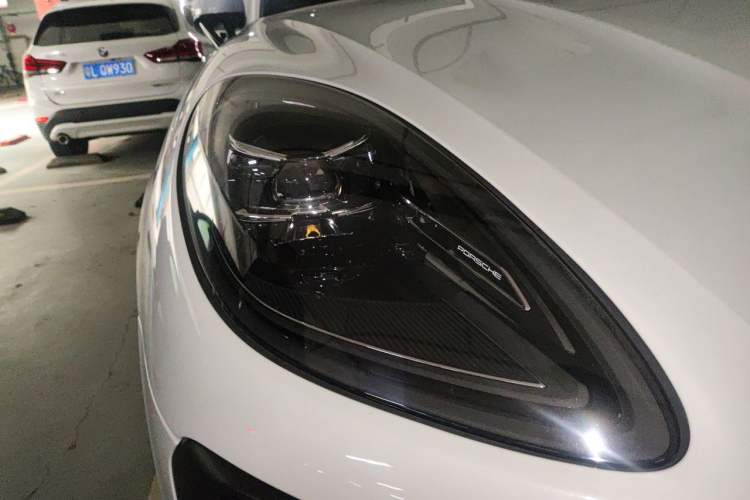 Used Porsche Macan 2022 Macan S 2.9T Right Front Headlight