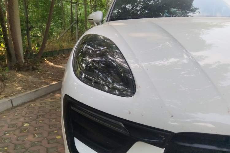 Used Porsche Macan 2022 Macan 2.0T Right Front Headlight