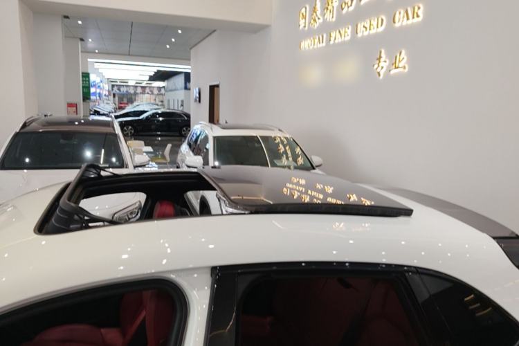 Used Porsche Macan 2022 Macan 2.0T Roof