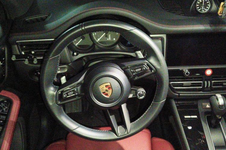 Used Porsche Macan 2022 Macan T 2.0T Steering Wheel