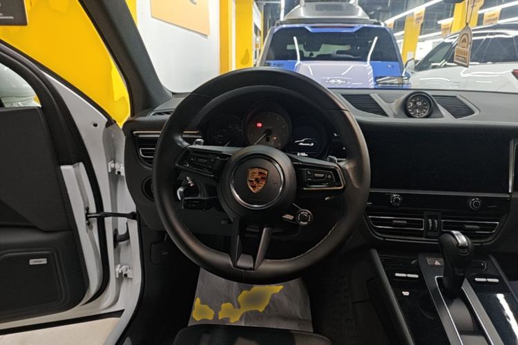 Used Porsche Macan 2022 Macan S 2.9T Steering Wheel