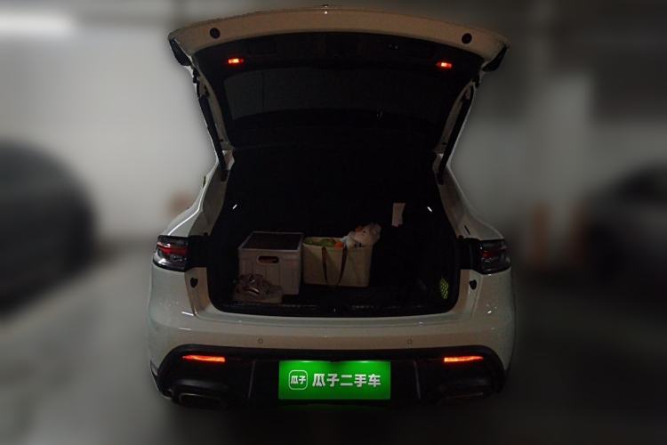 Used Porsche Macan 2022 Macan 2.0T Trunk
