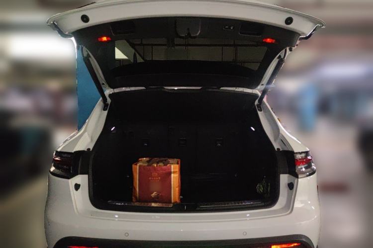 Used Porsche Macan 2022 Macan S 2.9T Trunk