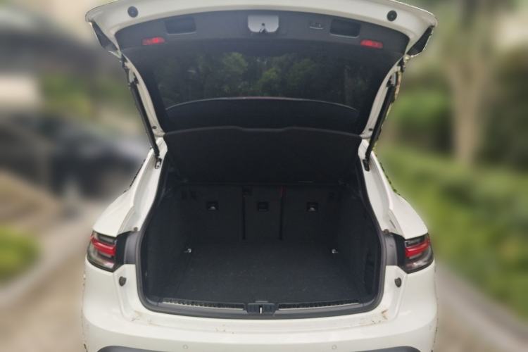 Used Porsche Macan 2022 Macan S 2.9T Trunk