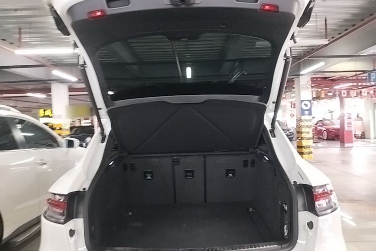 Used Porsche Macan 2022 Macan S 2.9T Trunk