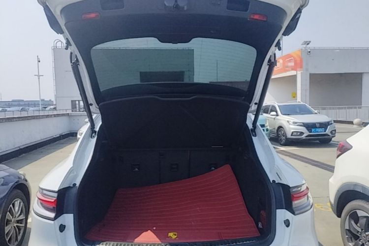 Used Porsche Macan 2022 Macan 2.0T Trunk