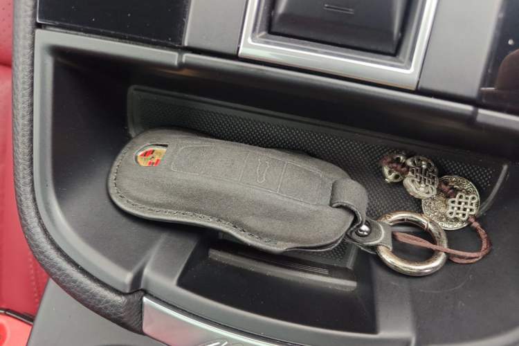 Used Porsche Macan 2022 Macan 2.0T Vehicle Key