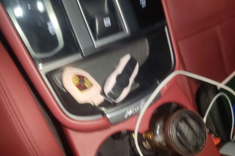 Used Porsche Macan 2022 Macan 2.0T Vehicle Key