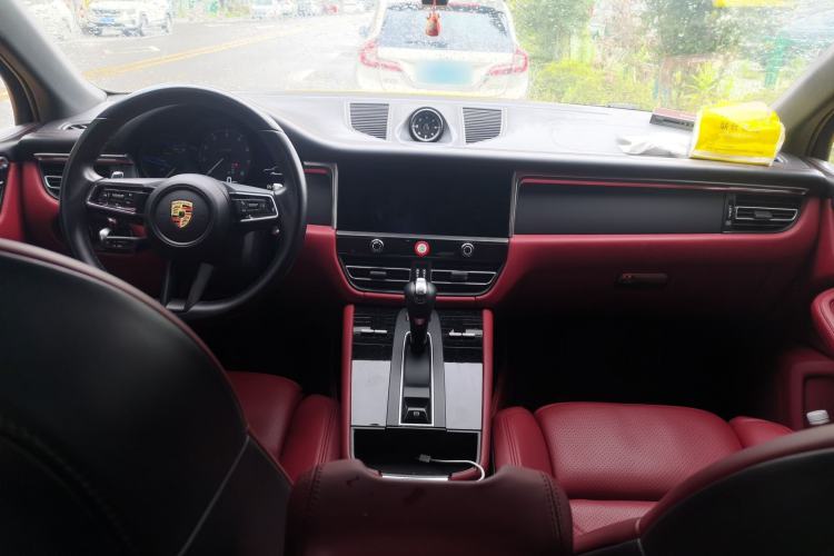 Used Porsche Macan 2022 Macan 2.0T Center Console