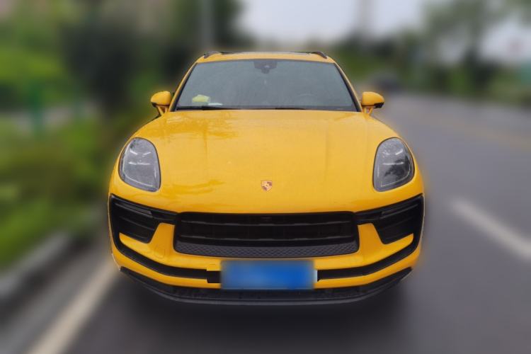 Used Porsche Macan 2022 Macan 2.0T Front