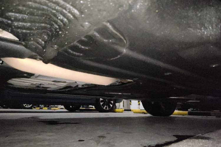 Used Porsche Macan 2023 Macan 2.0T Chassis Front Left